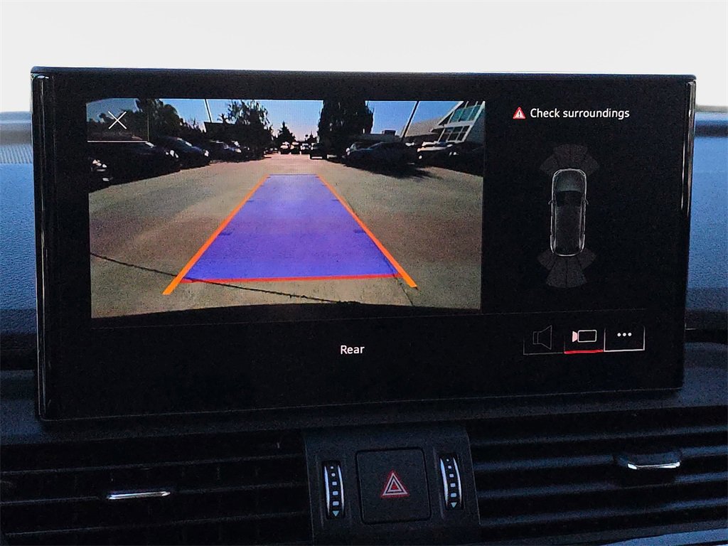 Used 2023 Audi Q5 2.0T Premium w/ Convenience Package image 30