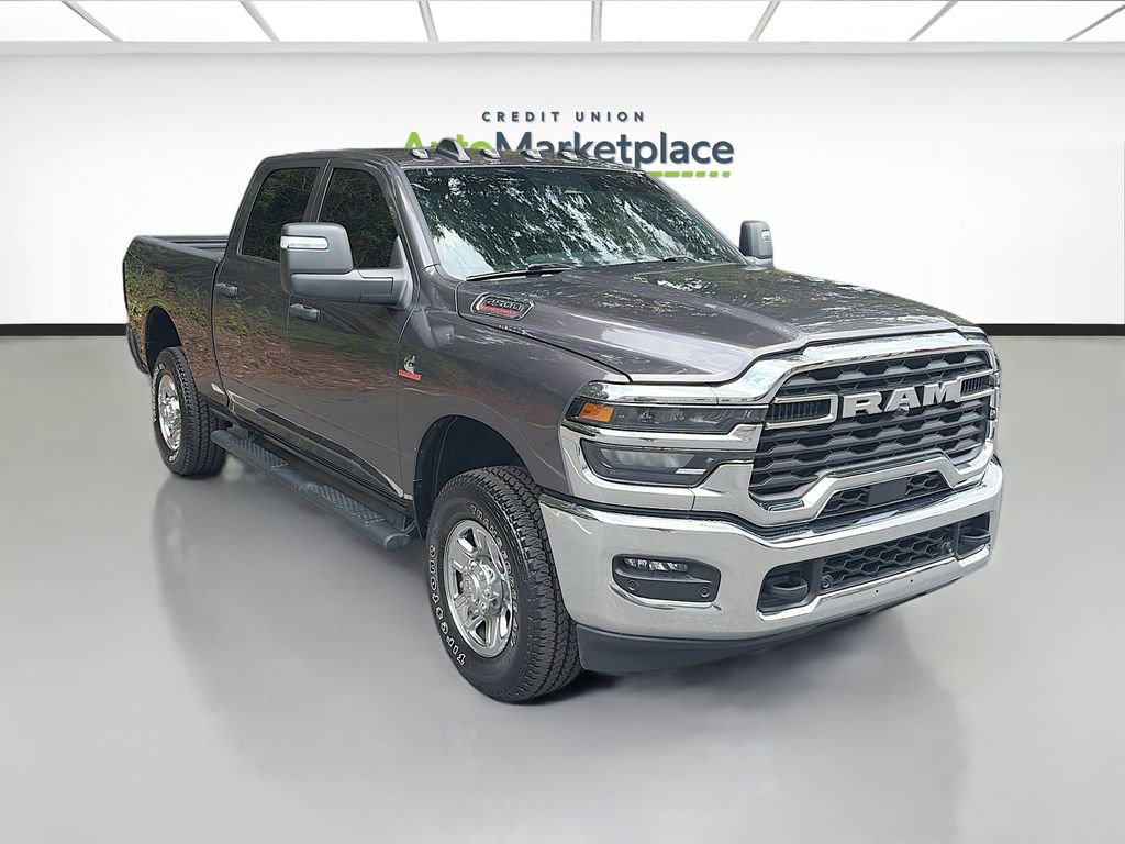 Used 2025 RAM 2500 Tradesman AWD/4WD image 1