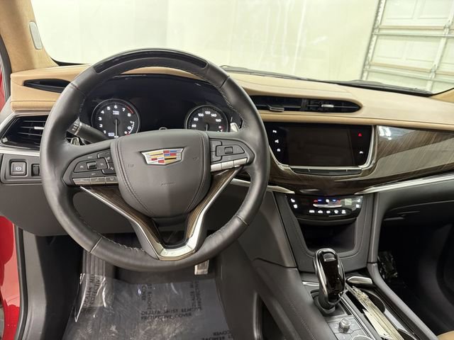 Certified 2025 Cadillac XT6 Sport w/ Platinum Package AWD/4WD image 22