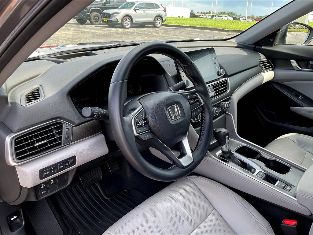 Certified 2018 Honda Accord Touring image 28