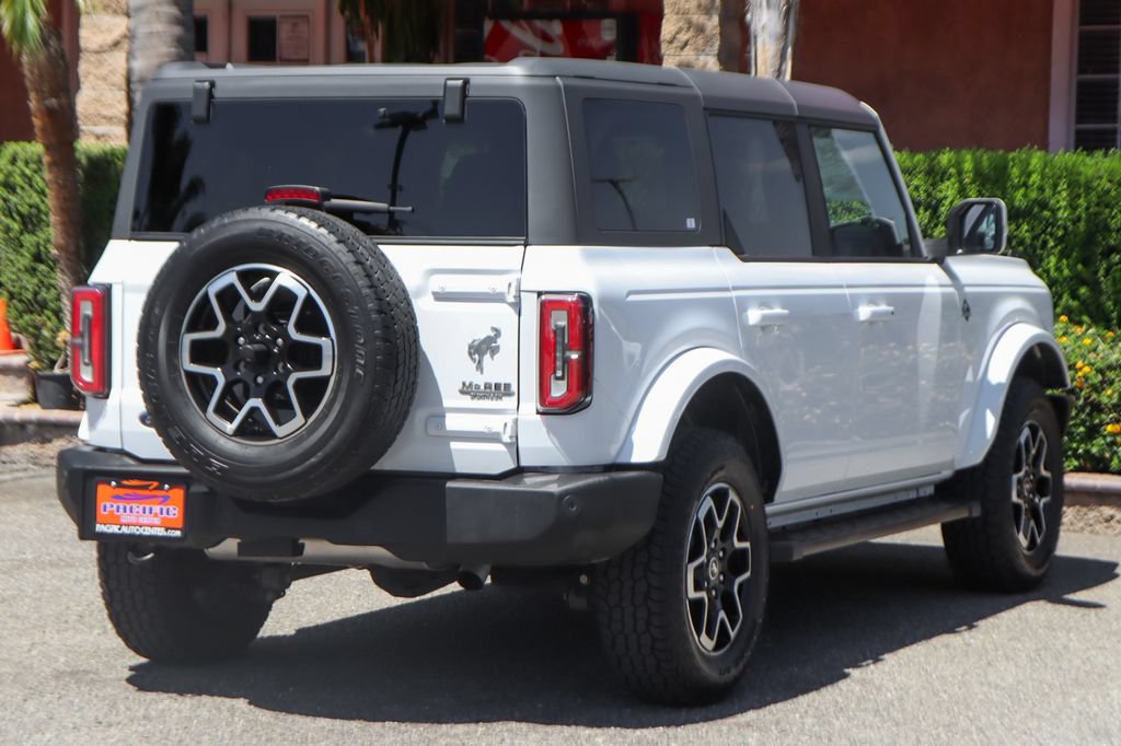 Used 2024 Ford Bronco Outer Banks AWD/4WD image 10