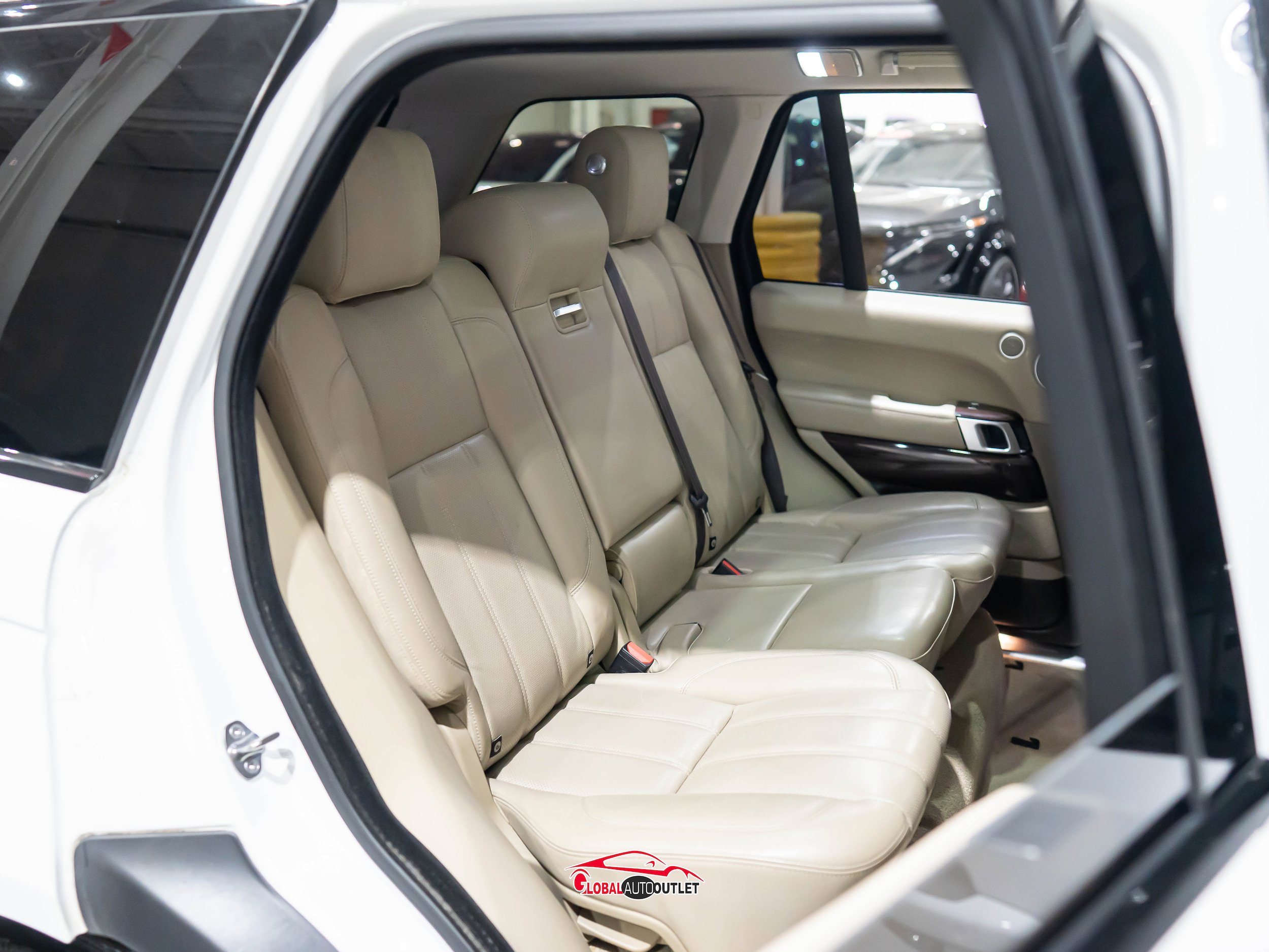 Used 2017 Land Rover Range Rover HSE AWD/4WD image 17
