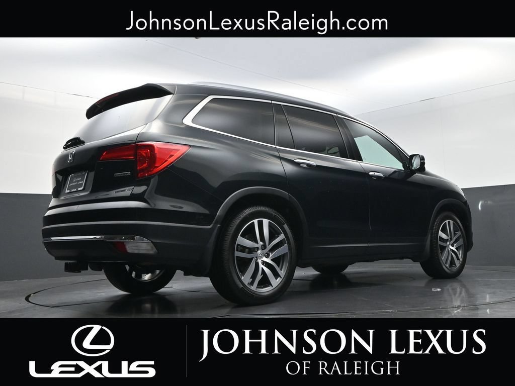 Used 2016 Honda Pilot Touring image 21
