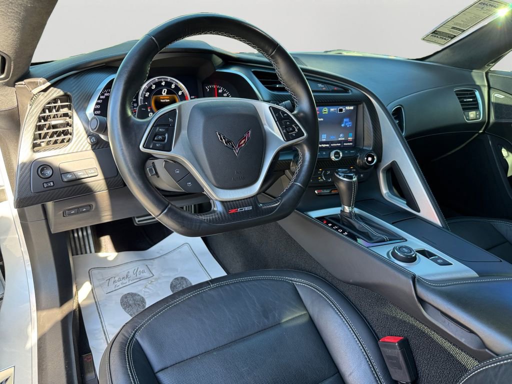 Used 2016 Chevrolet Corvette Z06 w/ 3LZ Preferred Equipment Group image 15