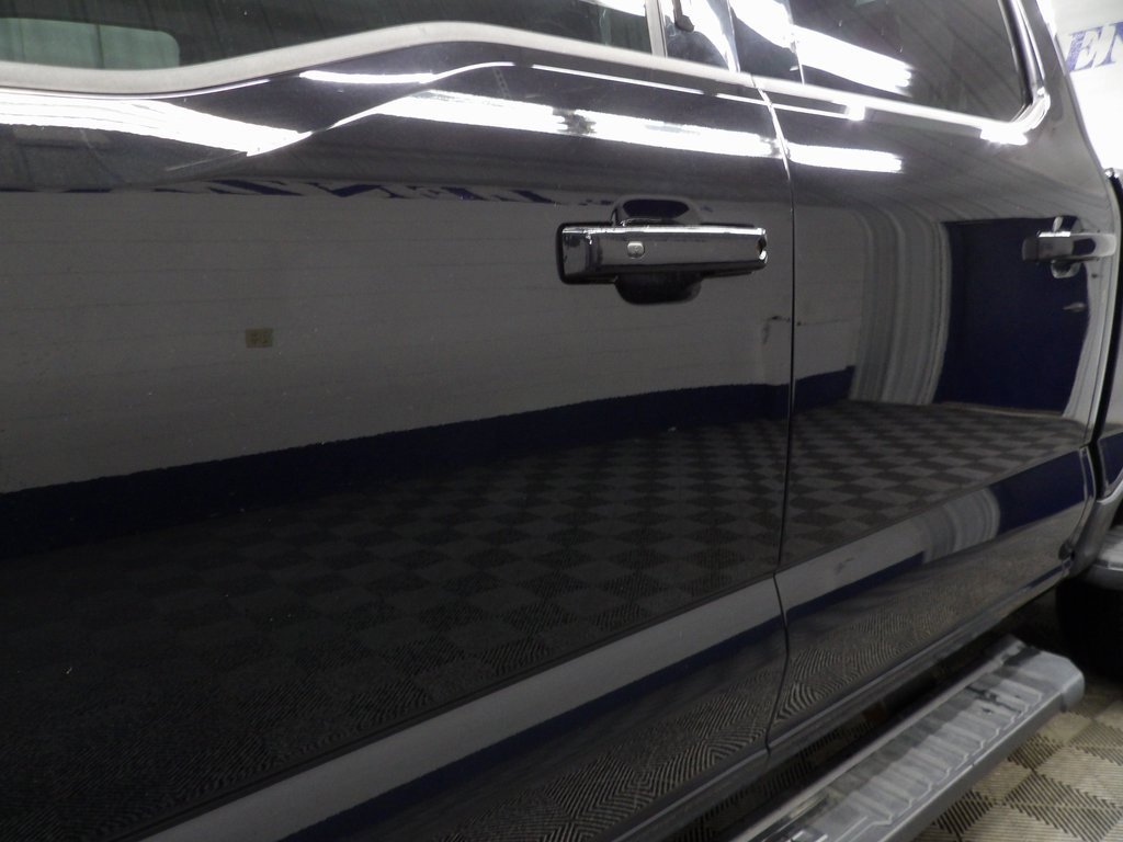 Used 2024 Ford F250 Lariat w/ Black Appearance Package image 44