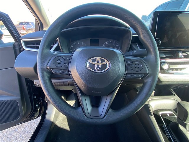 Used 2025 Toyota Corolla LE image 22