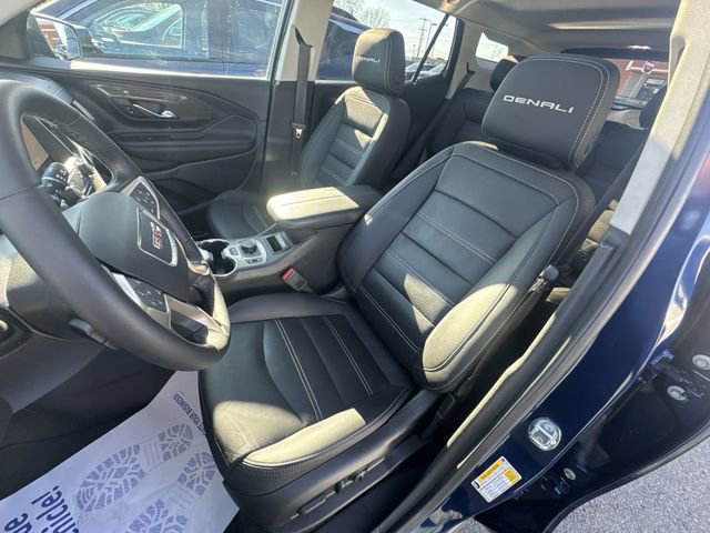 Used 2023 GMC Terrain Denali w/ Denali Premium Package image 20