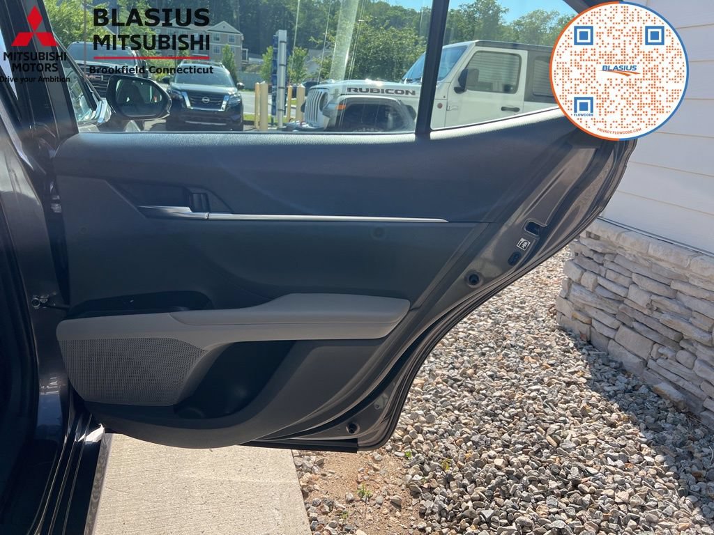 Used 2018 Toyota Camry LE FWD image 34