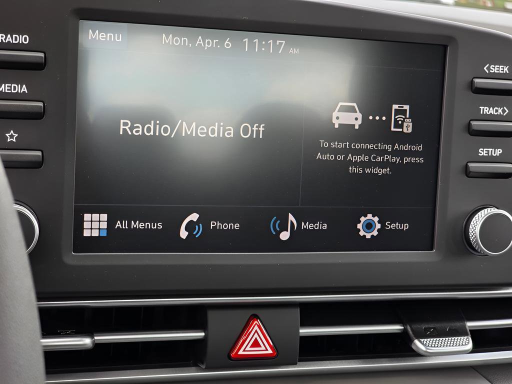 New 2026 Hyundai Elantra SE FWD image 19