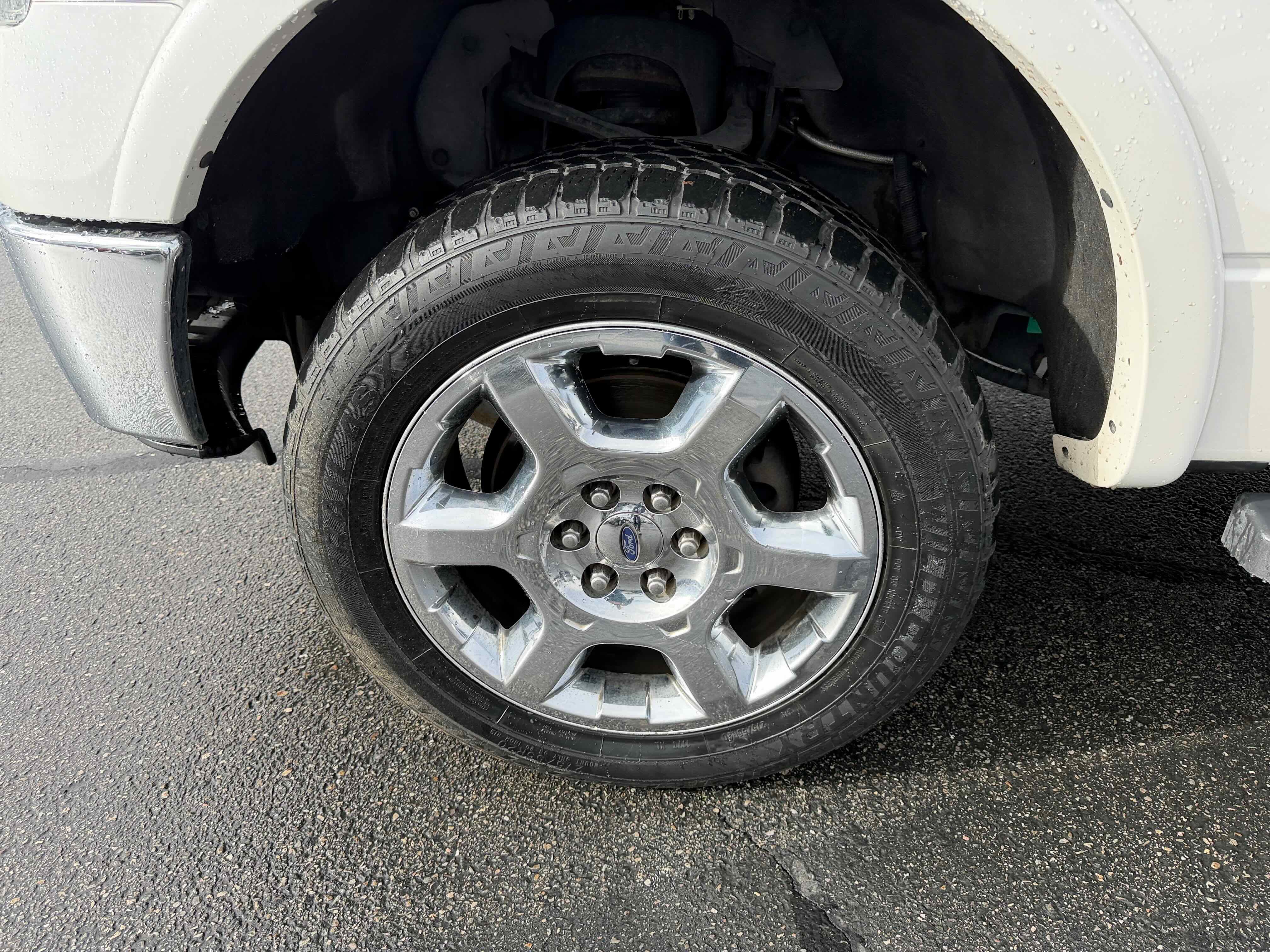 Used 2013 Ford F150 Lariat w/ Luxury Equipment Group image 14