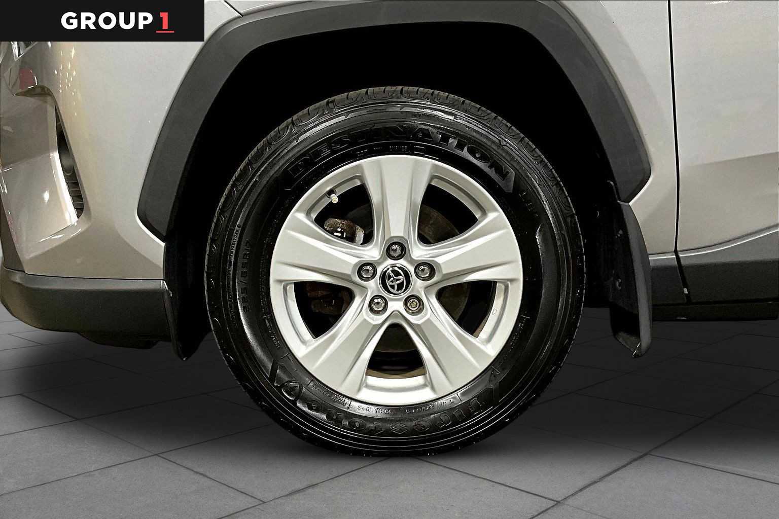 Certified 2020 Toyota RAV4 XLE w/ Convenience Package image 11