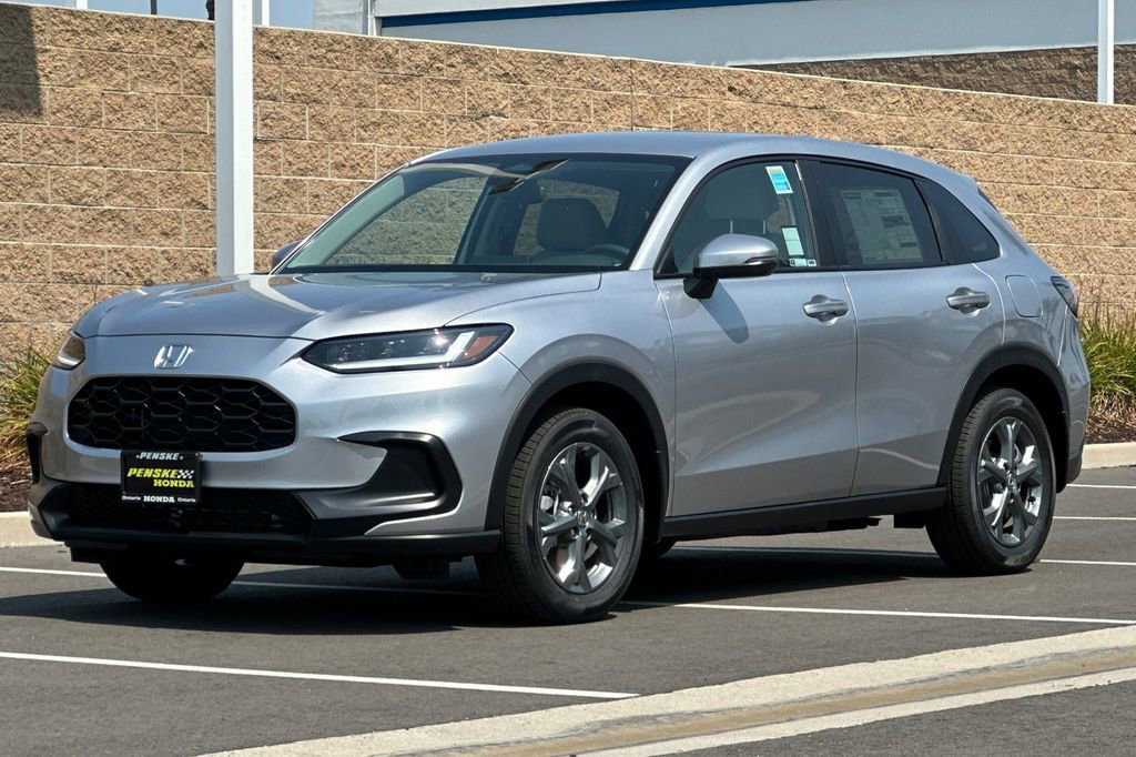 New 2026 Honda HR-V LX image 8