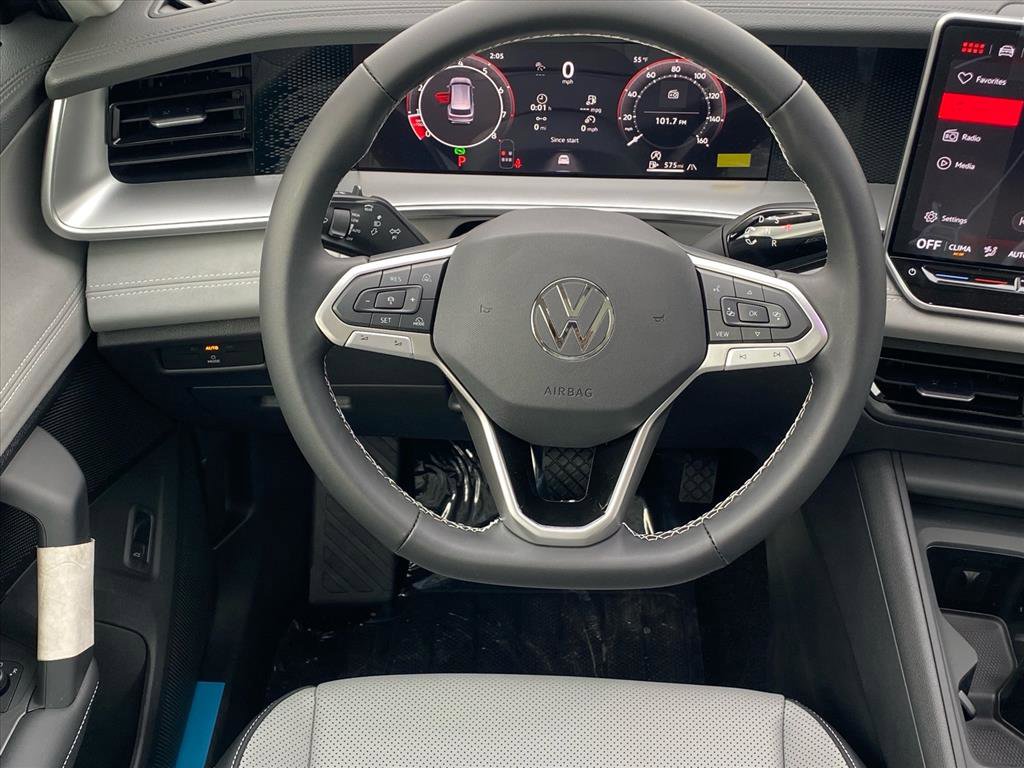 New 2026 Volkswagen Tiguan SE image 5