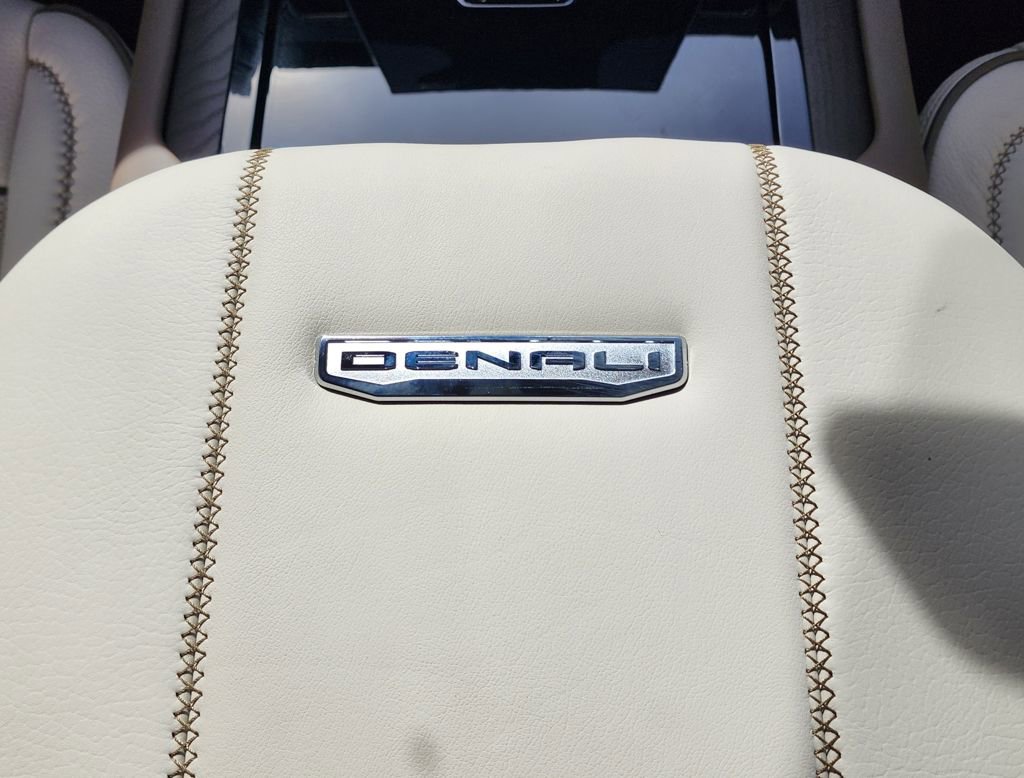 New 2026 GMC Yukon XL Denali w/ Sun & Power Step Package image 40