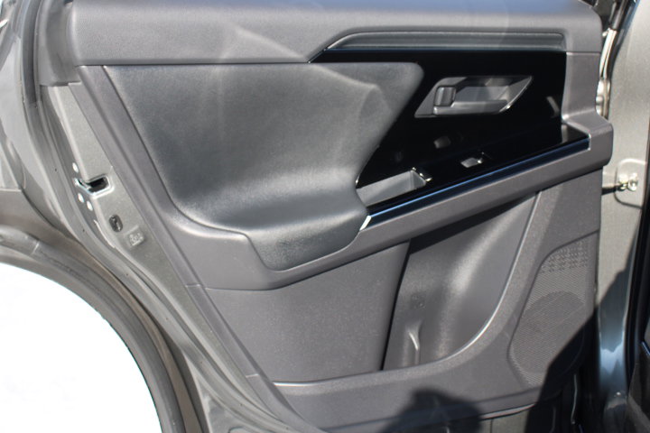 Used 2023 Toyota bZ4X Limited image 12