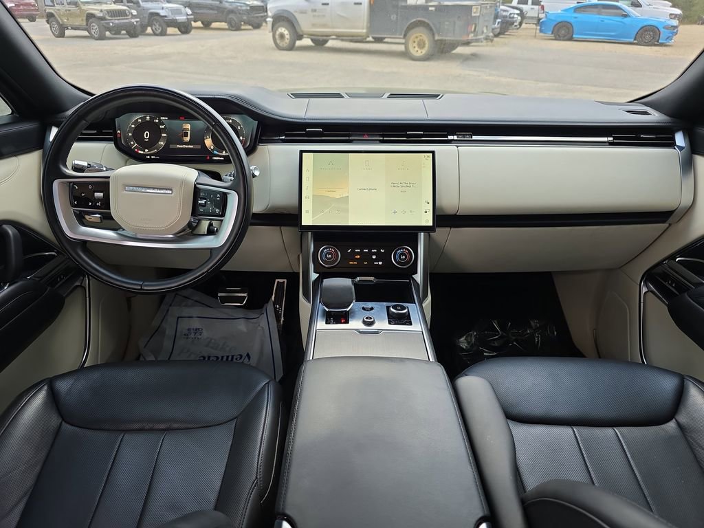 Used 2022 Land Rover Range Rover SE AWD/4WD image 13