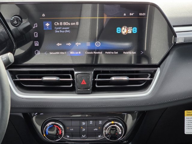 New 2026 Chevrolet TrailBlazer LT w/ LT Cold Weather Package FWD image 9