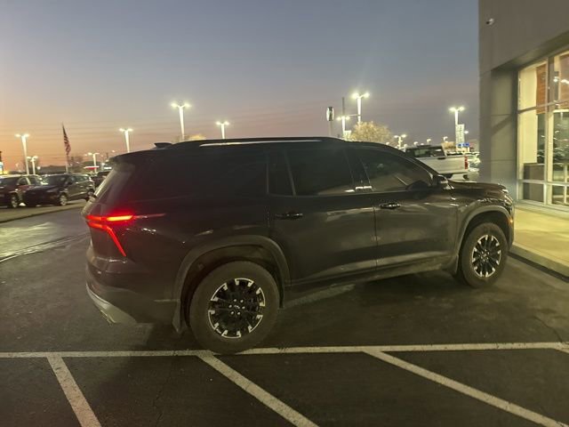 Used 2024 Chevrolet Traverse Z71 w/ LPO, Floor Liner Package image 10