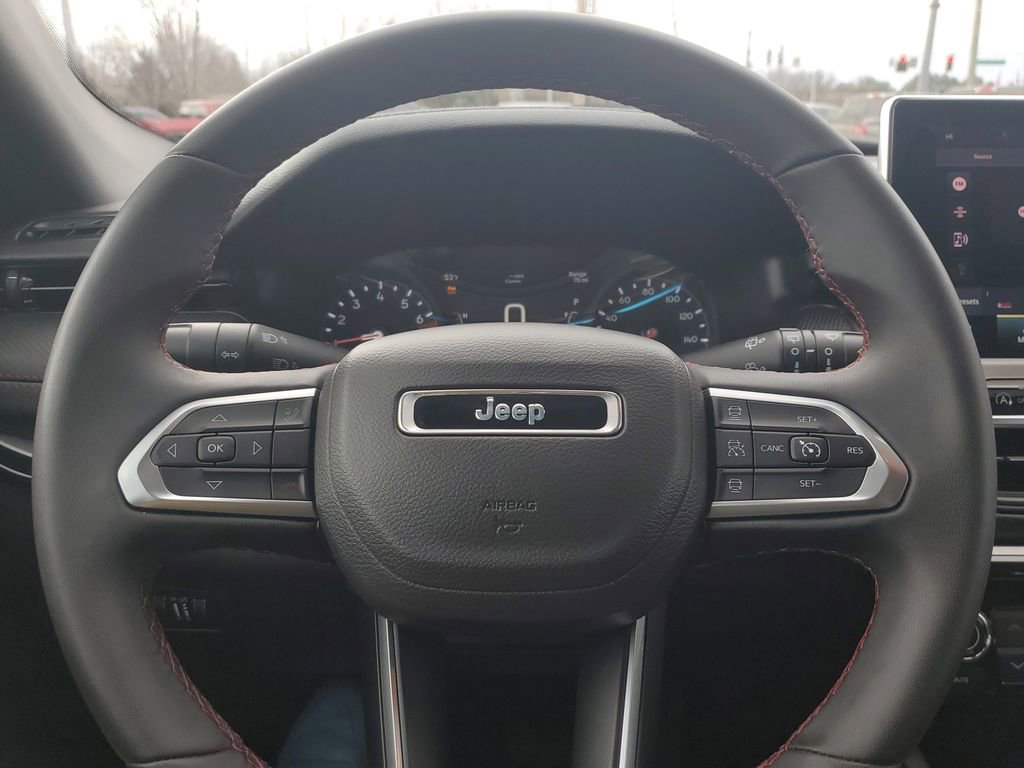 Used 2024 Jeep Compass Trailhawk image 23