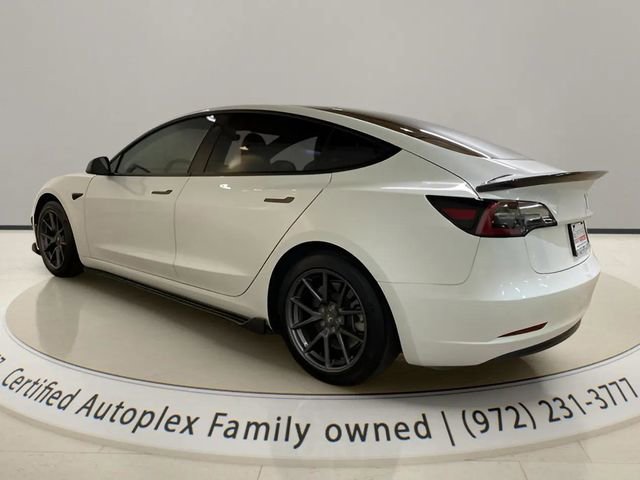 Used 2021 Tesla Model 3 Standard Range Plus RWD image 3