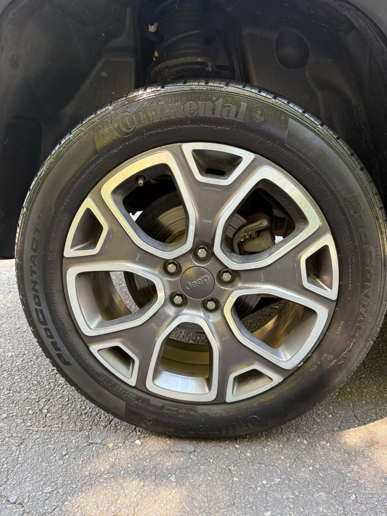 Used 2017 Jeep Renegade Limited image 30