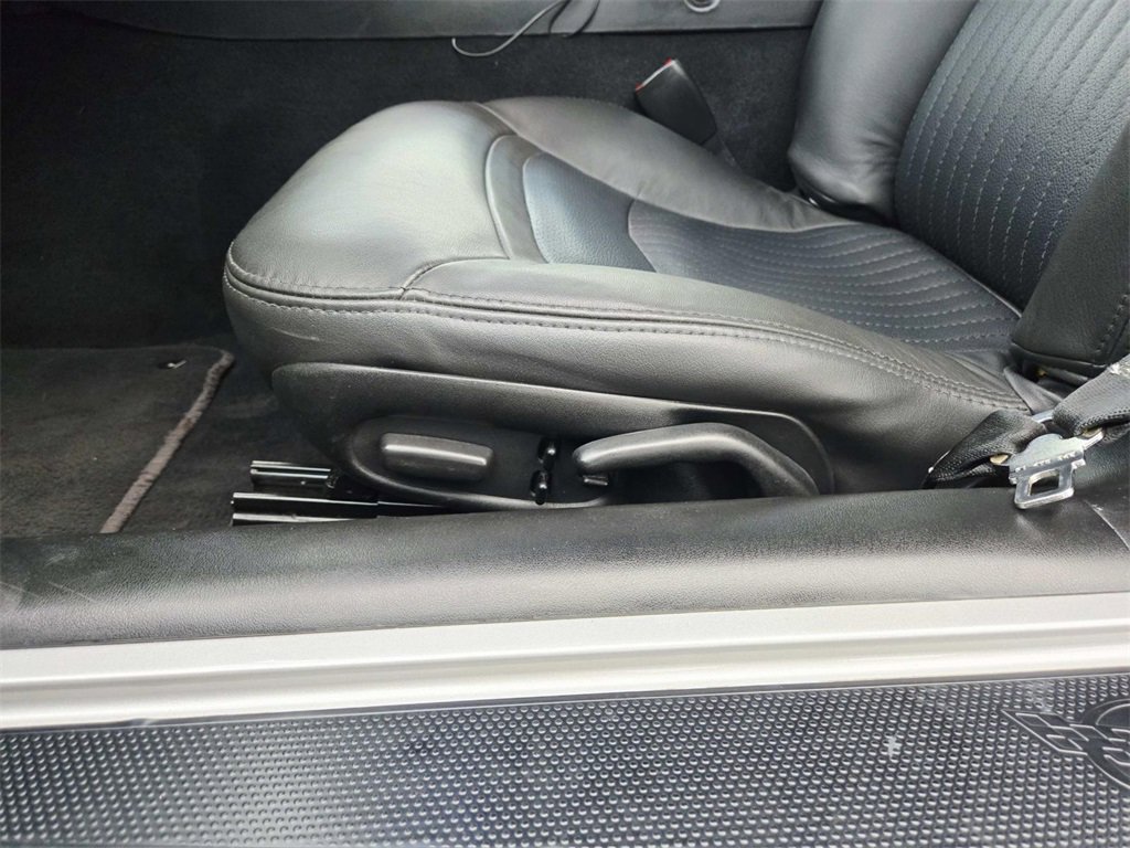 Used 2004 Chevrolet Corvette Convertible w/ Preferred Equipment Group image 32