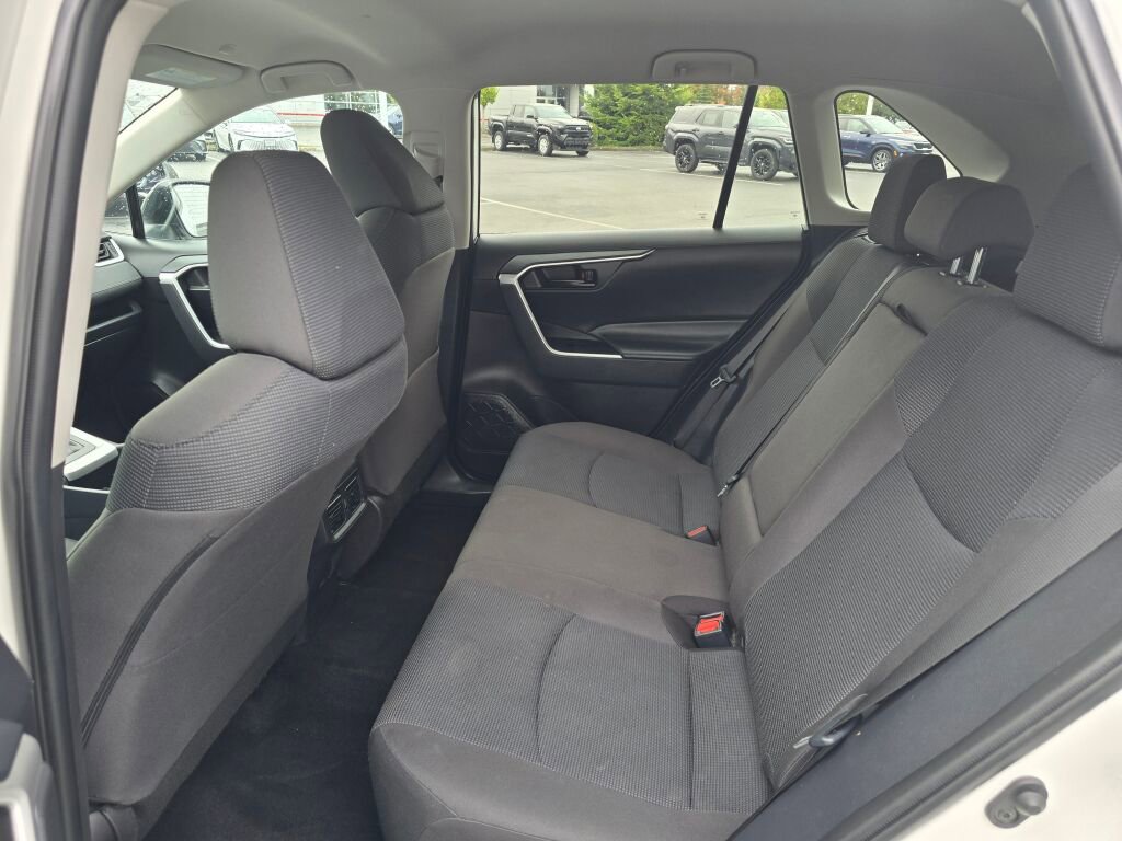Certified 2024 Toyota RAV4 LE image 37