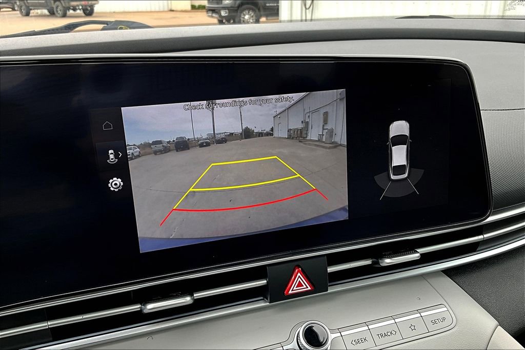 Used 2023 Hyundai Elantra Limited w/ Cargo Package image 30