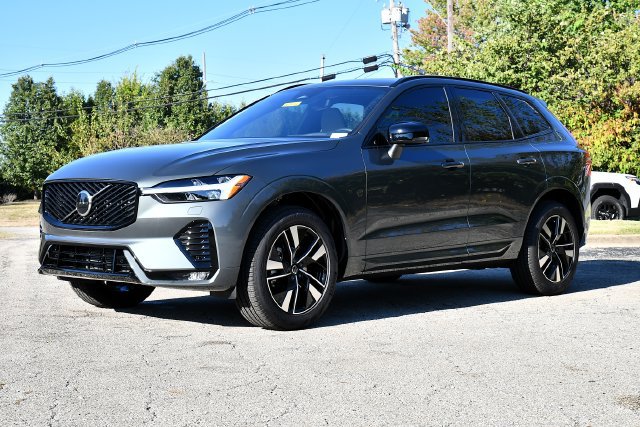 New 2027 Volvo XC60 B5 Core AWD/4WD image 3