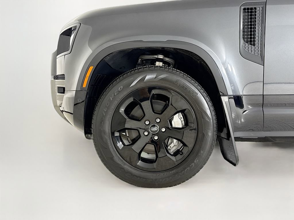 Used 2023 Land Rover Defender 110 X-Dynamic SE AWD/4WD image 27