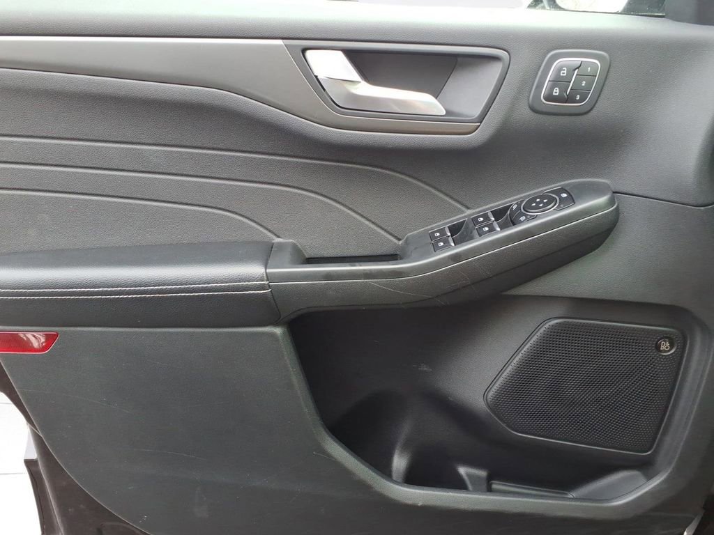 Used 2023 Ford Escape Active w/ Tech Pack #2 image 21