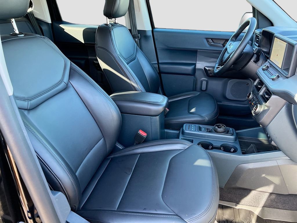 Used 2023 Ford Maverick Lariat w/ Lariat Luxury Package image 29