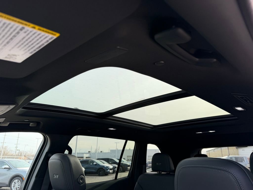 New 2026 Buick Enclave Sport Touring w/ Power Package image 14