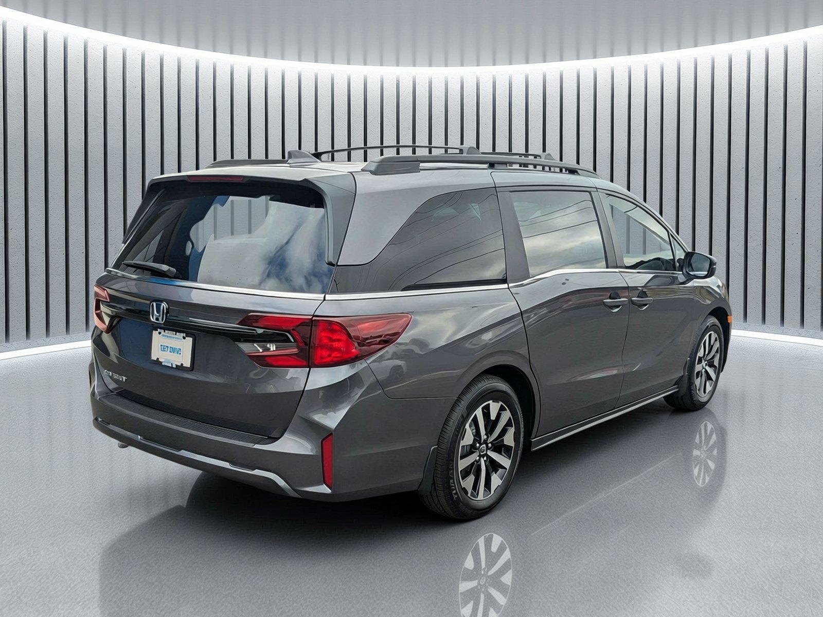 New 2027 Honda Odyssey EX-L image 5