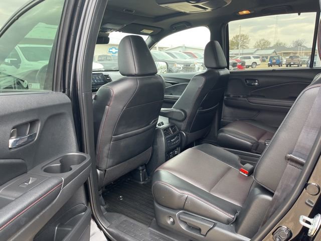 Used 2022 Honda Pilot Black Edition image 25