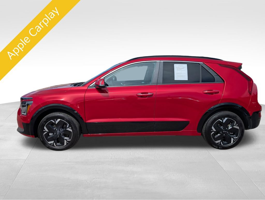 Certified 2025 Kia Niro Wave w/ Wave Preserve Package FWD image 2