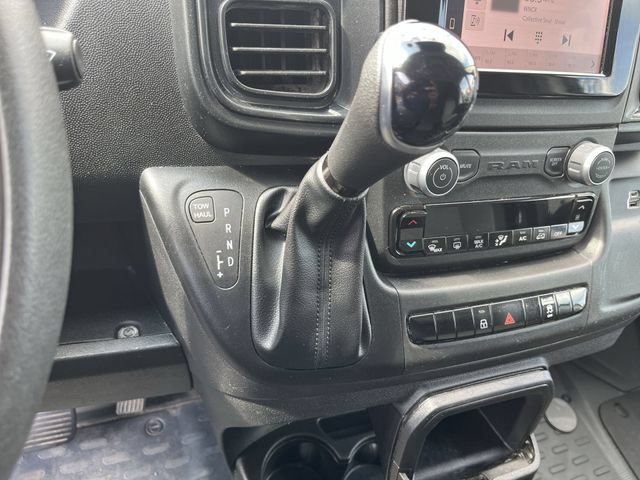 Used 2025 RAM ProMaster 2500 w/ Convenience Group FWD image 24