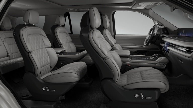 New 2026 Lincoln Navigator Black Label AWD/4WD image 25