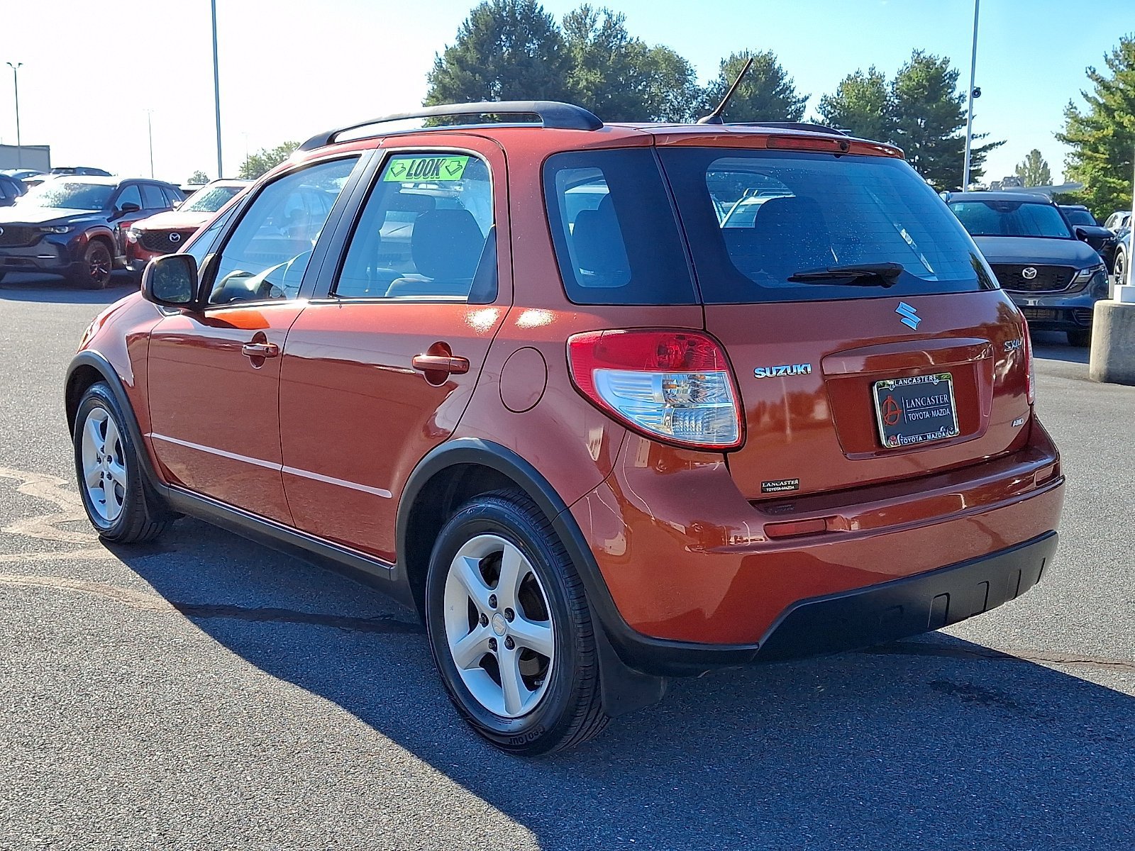 Used 2011 Suzuki SX4 Premium AWD/4WD image 5