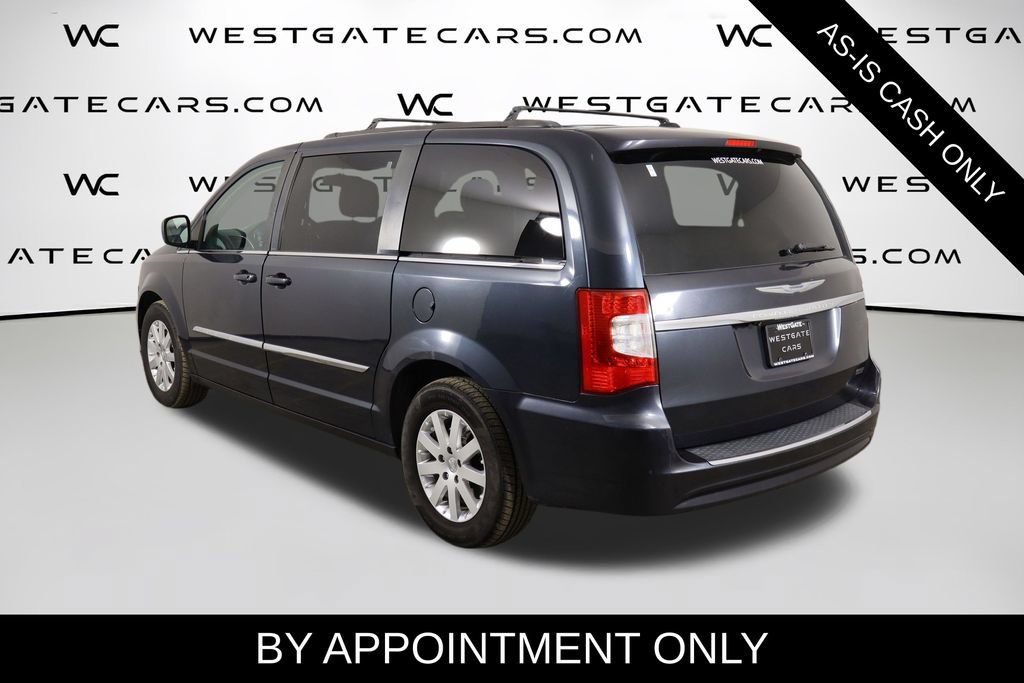 Used 2014 Chrysler Town & Country Touring FWD image 30