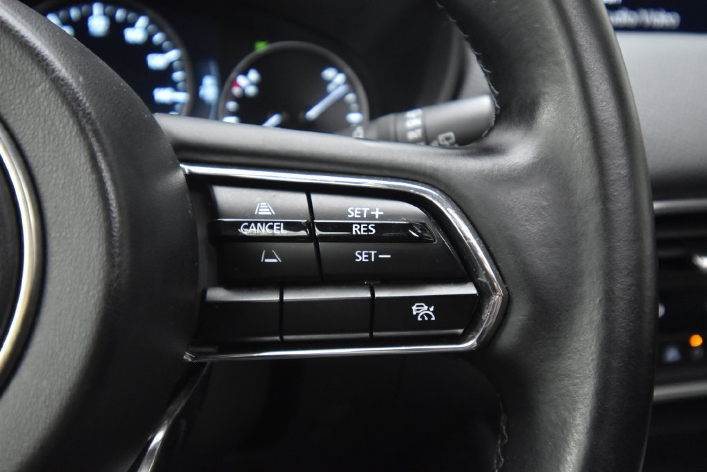 Used 2025 MAZDA CX-90 3.3 Turbo w/ Preferred Package AWD/4WD image 34
