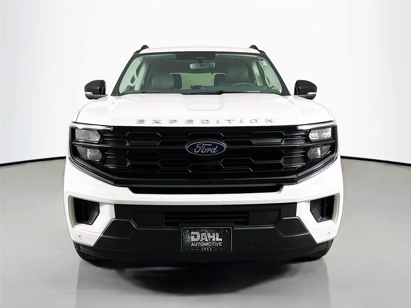 New 2026 Ford Expedition Active image 2