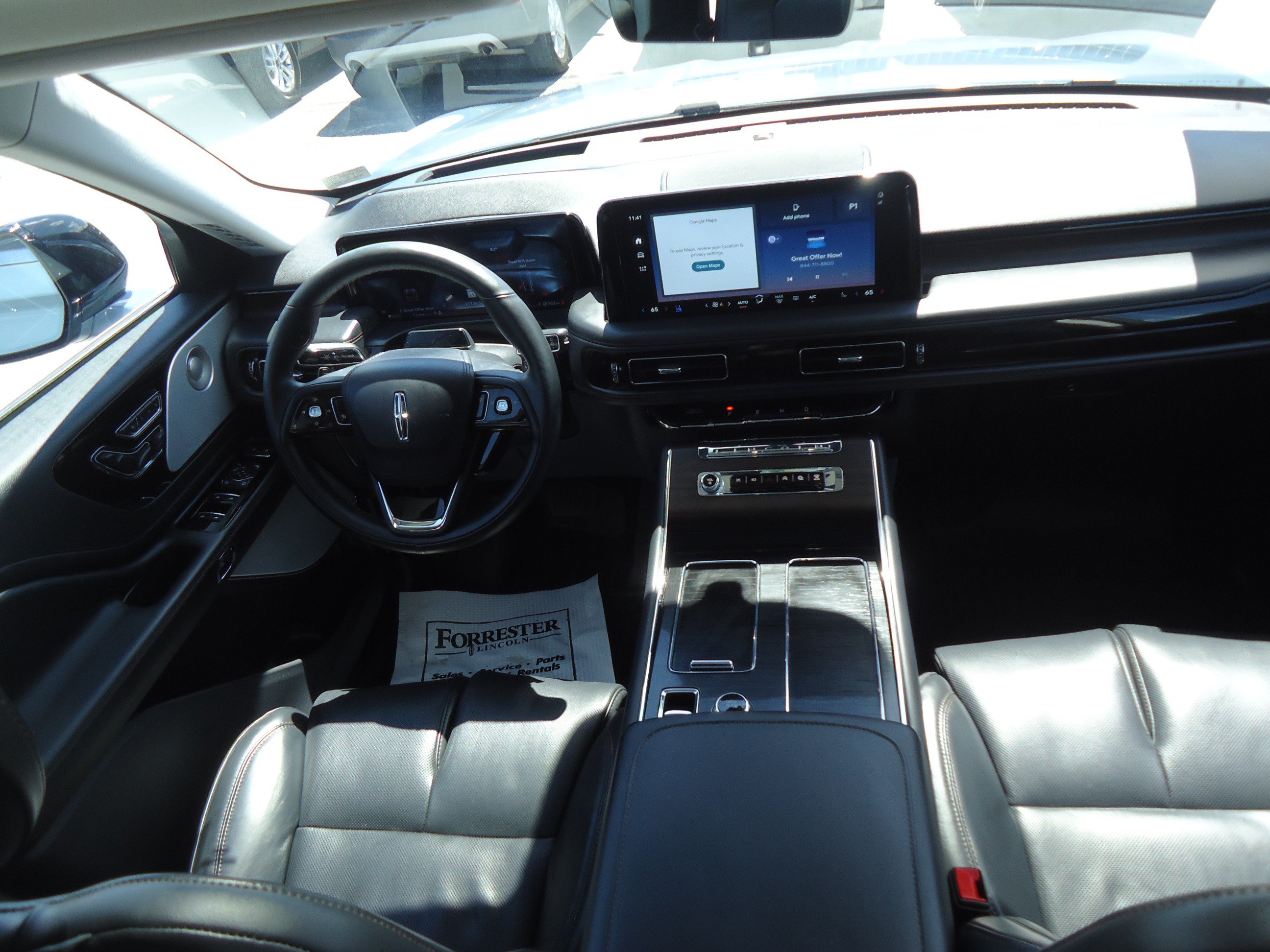 Used 2025 Lincoln Aviator Reserve w/ Equipment Group 201A AWD/4WD image 10