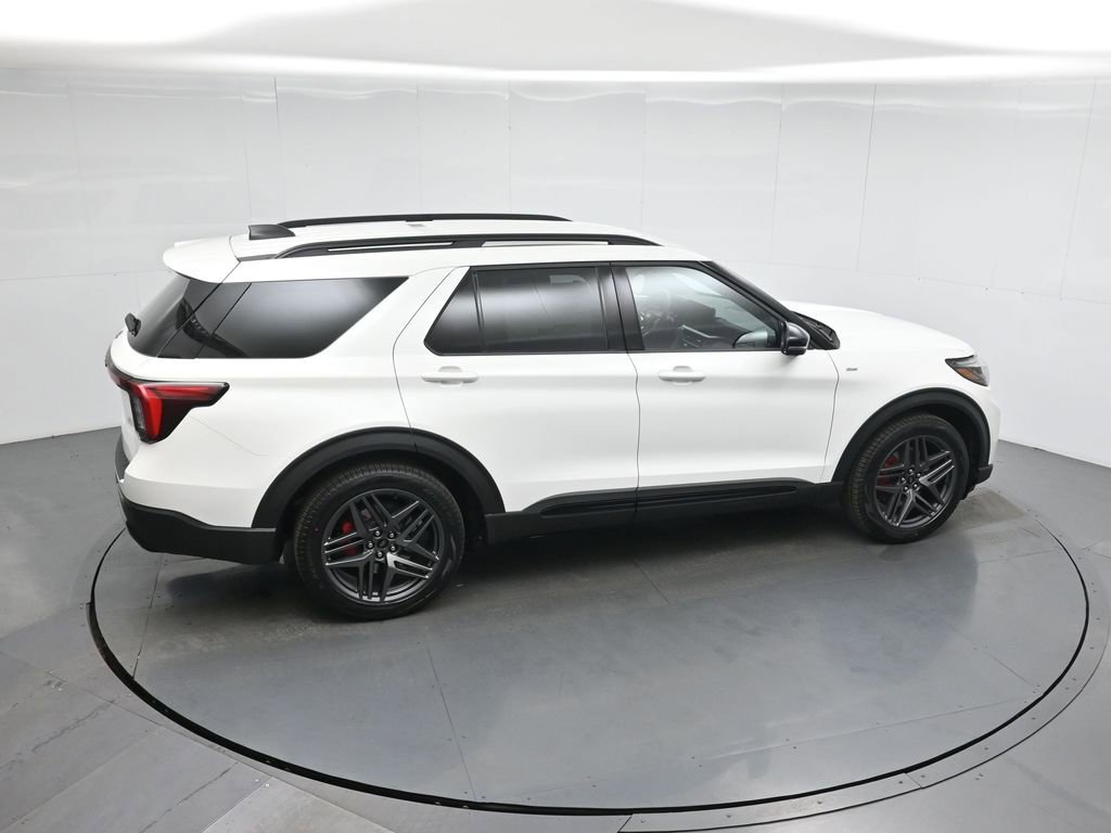 New 2026 Ford Explorer ST-Line w/ ST-Line Street Pack image 38