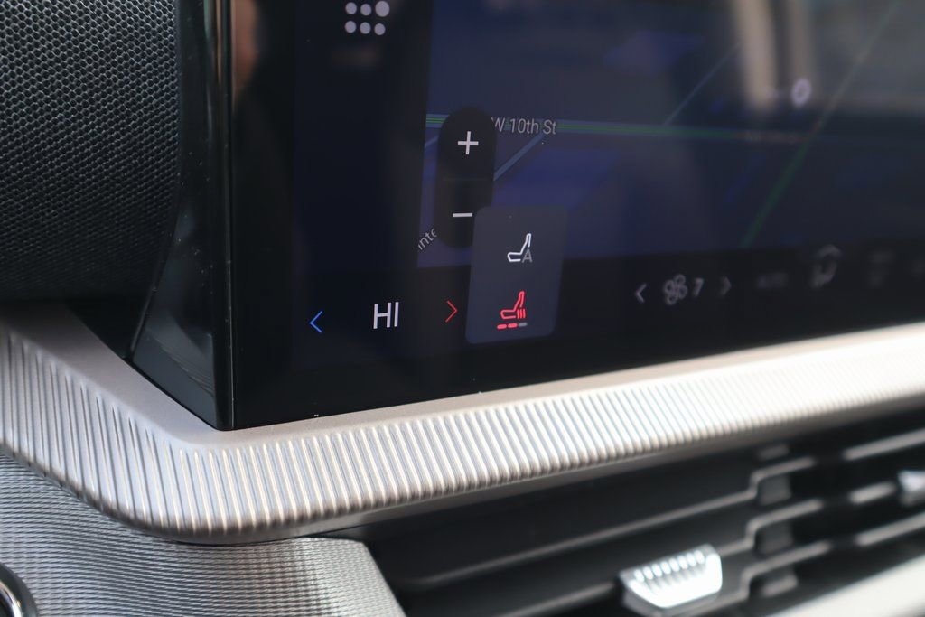 New 2026 Ford Explorer Active image 8