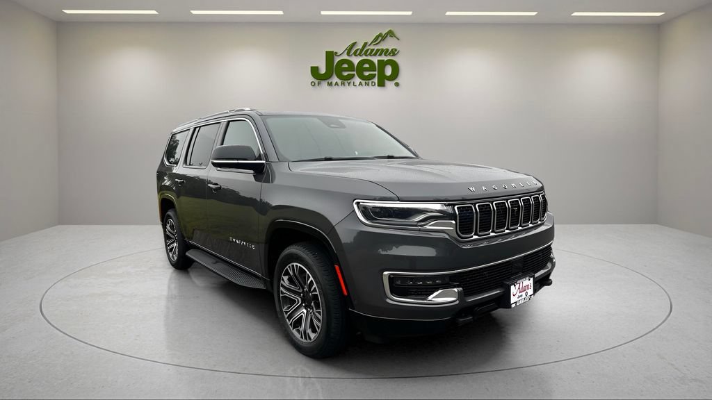 Used 2024 Jeep Wagoneer 4WD w/ Premium Group I image 3