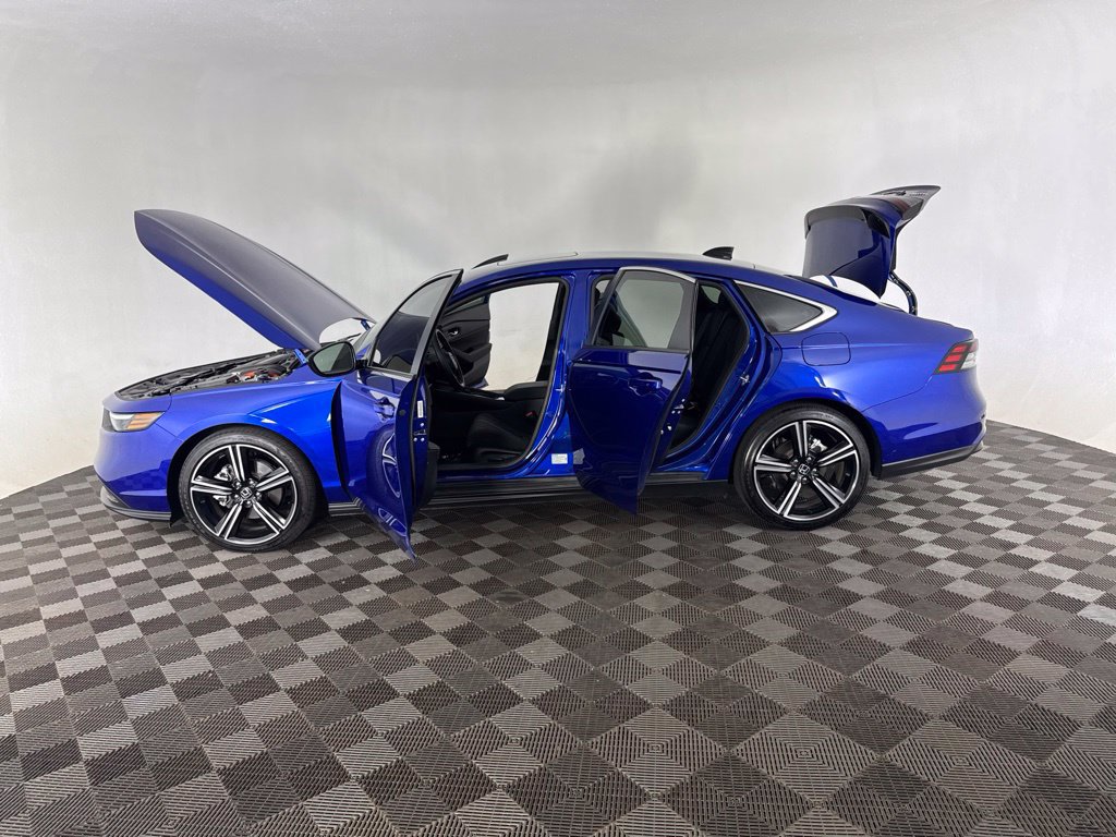 Used 2025 Honda Accord Sport image 10