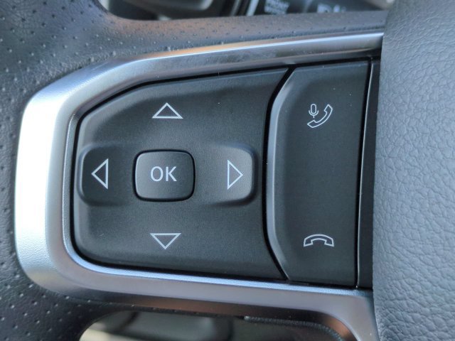 New 2027 RAM 1500 Express AWD/4WD image 23