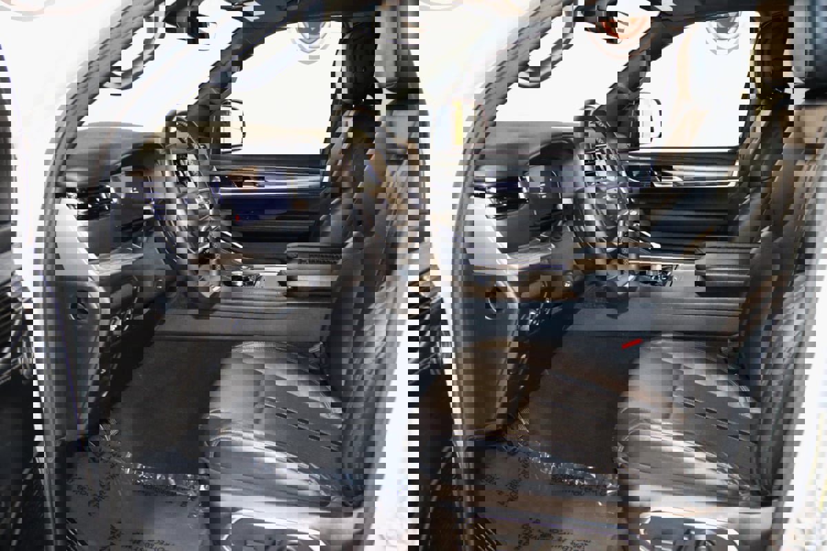 Used 2024 Jeep Wagoneer L Series II w/ Flexible Seating Group image 34