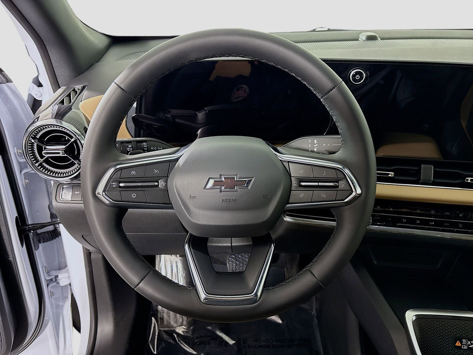 New 2026 Chevrolet Equinox ACTIV AWD/4WD image 13